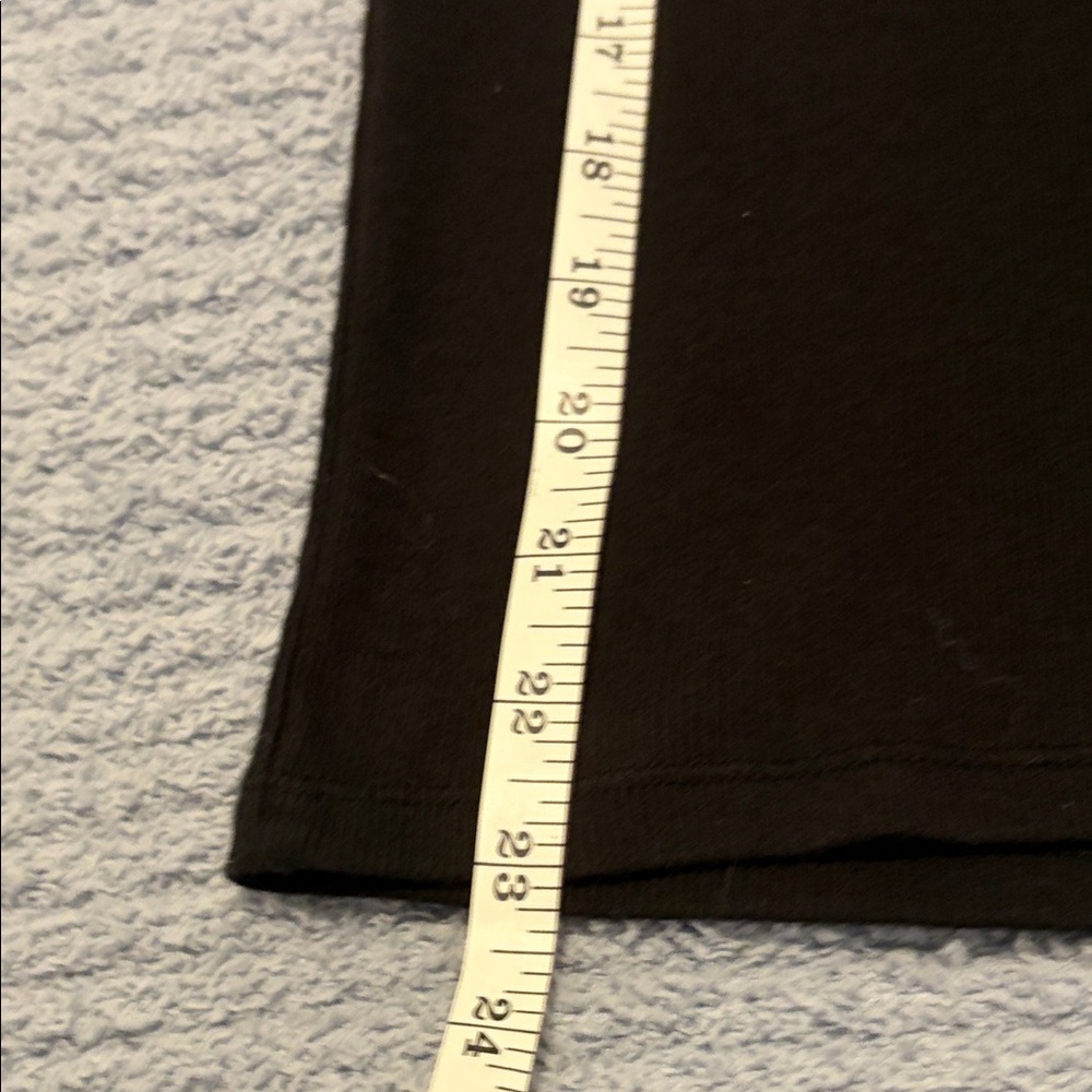 Time and Tru Black and Brown Women’s Tee Bundle - Picture 9 of 9
